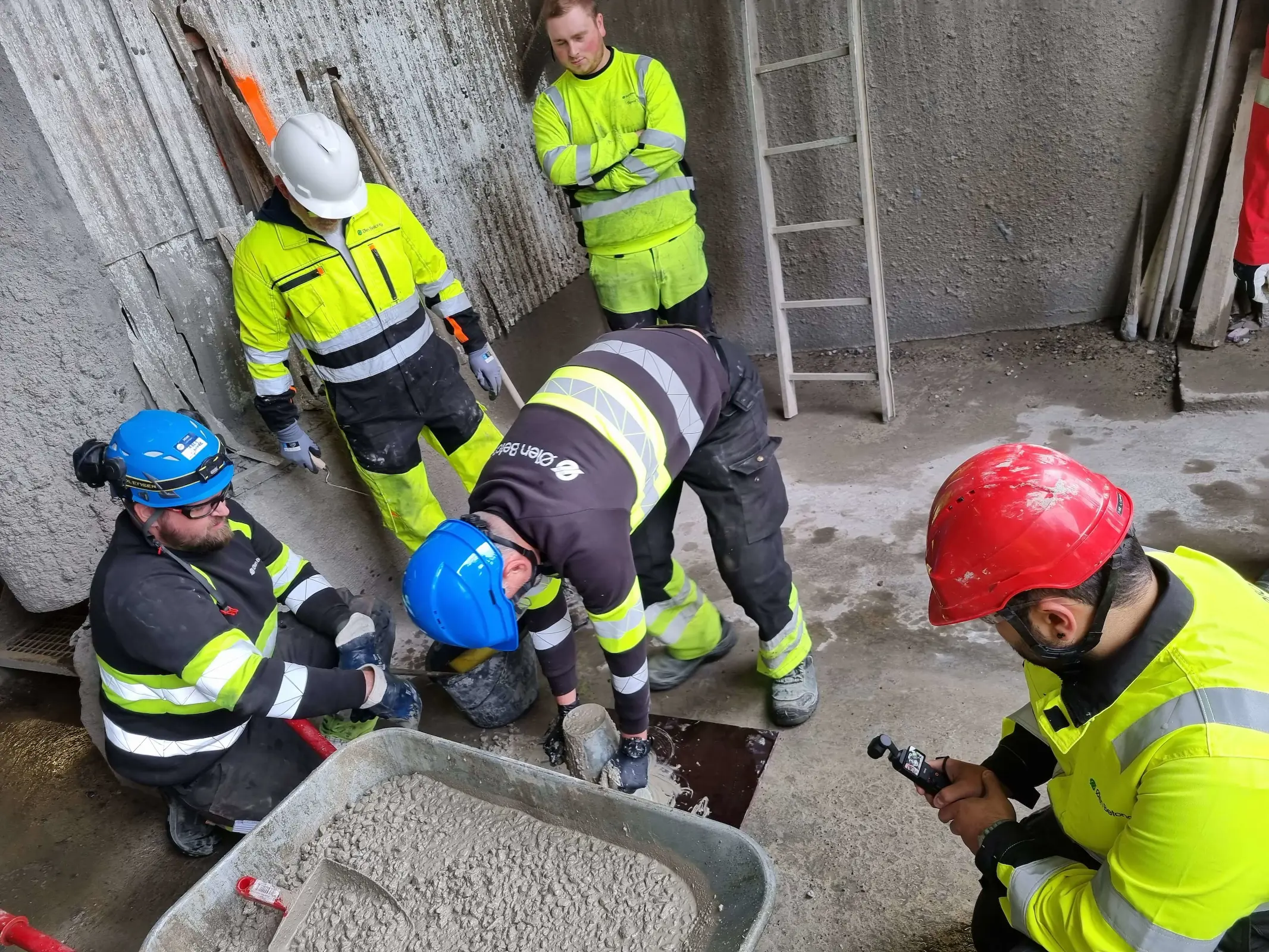 Forsker på miljøvennlig betong som tåler maritime miljøer